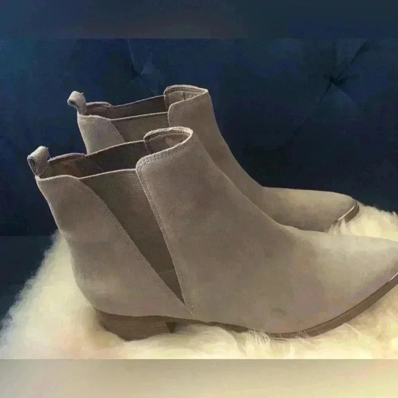 Marc fisher boots used - Picture 2 of 6